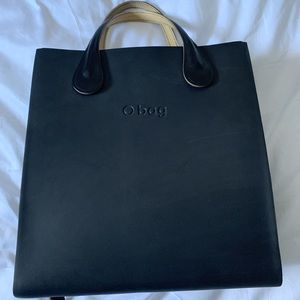 “O Bag” with removable knapsack straps. purse or knapsack. Www.Obag.us.com